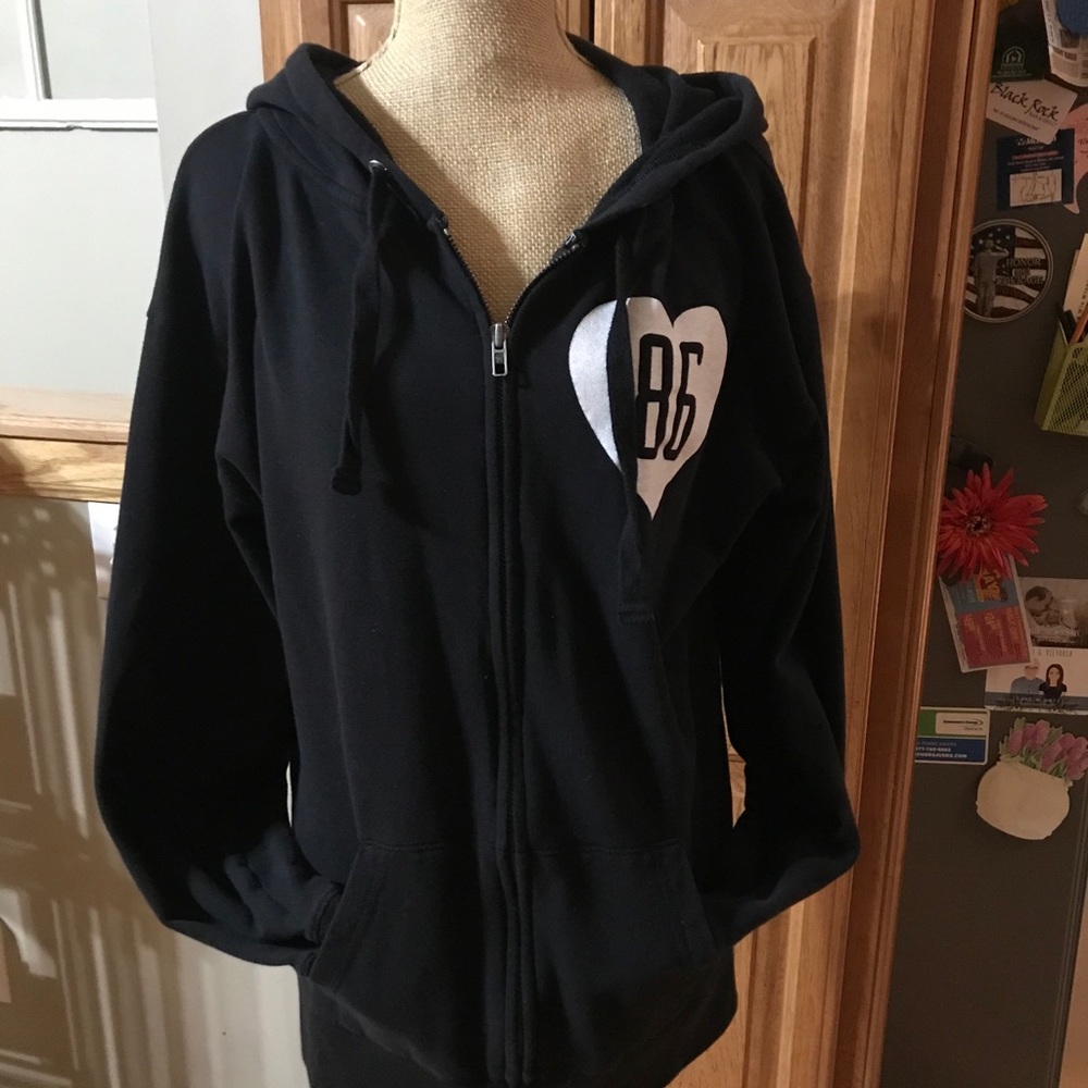 Victoria Secret jacket - Picture 3 of 9
